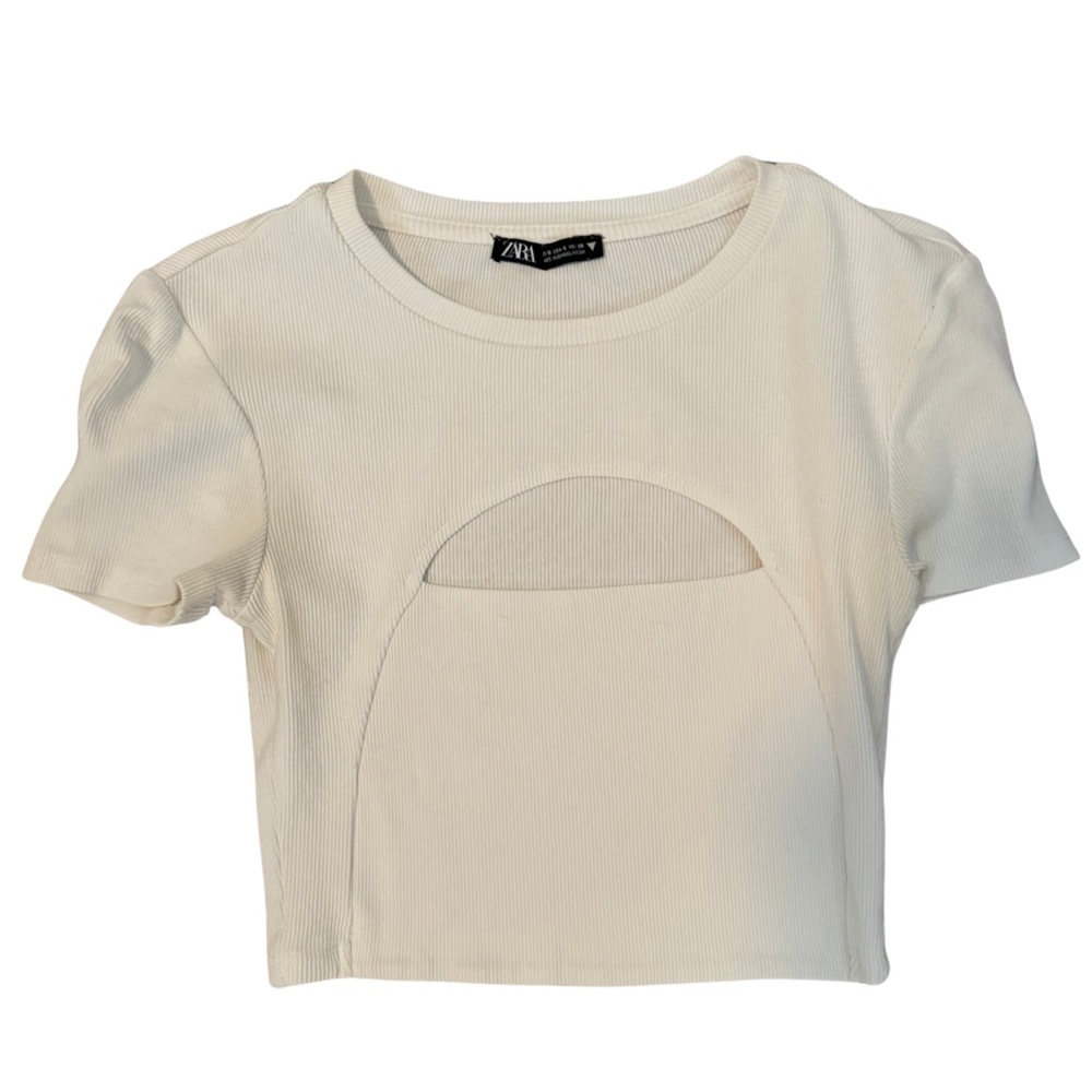 💰5/$20💵 SALE!!! White Zara Crop Top with Cut Out🤍